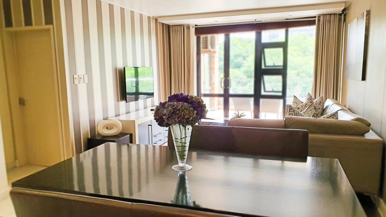 Zuri Residences At Ten Degrees Γιοχάνεσμπουργκ Εξωτερικό φωτογραφία
